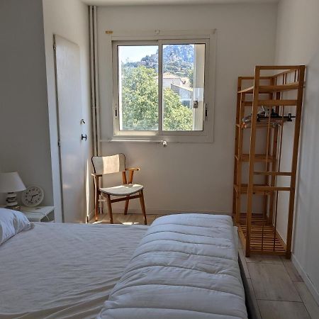 Superbe T2 Proche Des Plages Et Des Commerces Hyeres Exterior photo